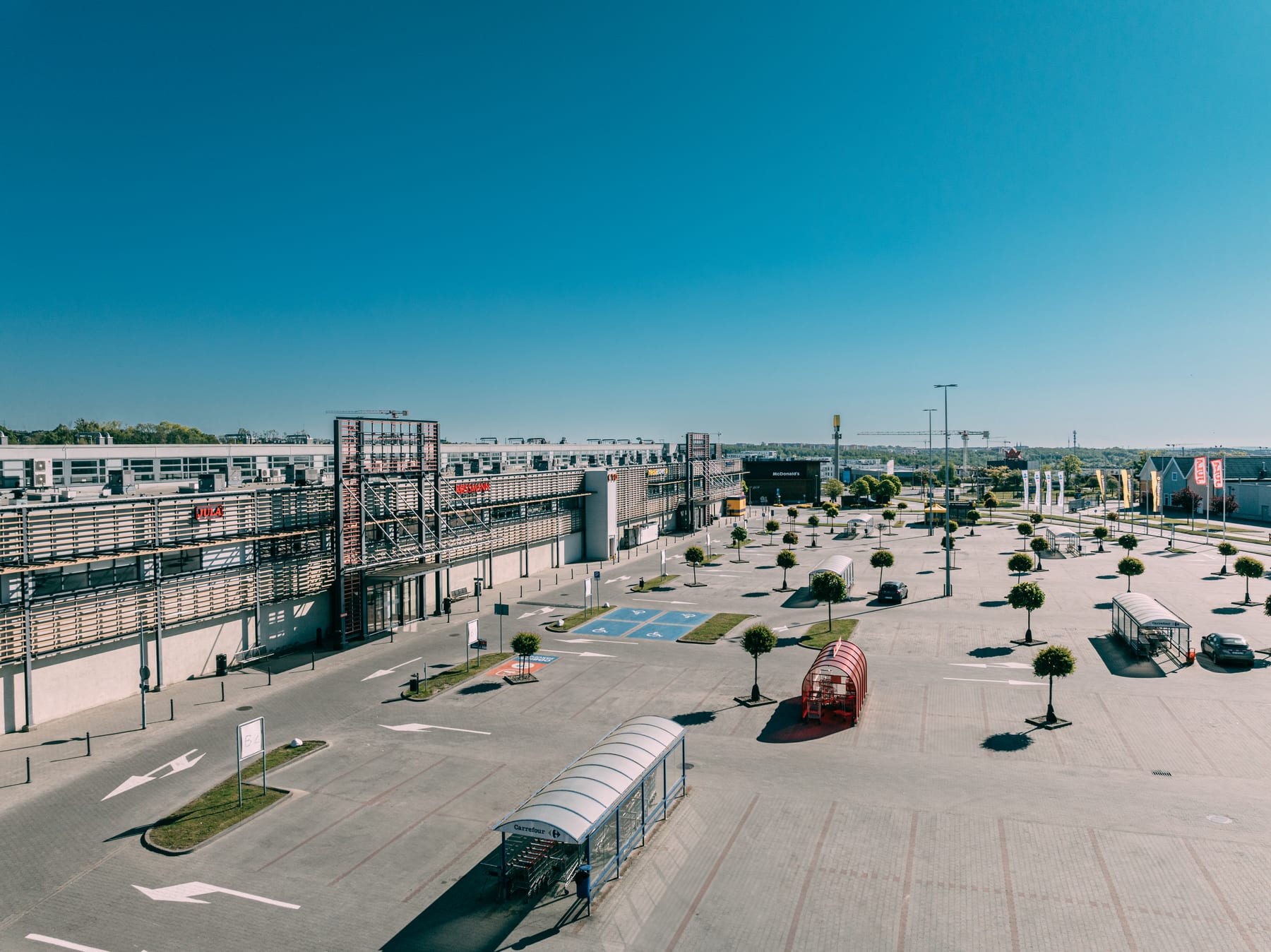 Galeria handlowa — zdjęcie 2