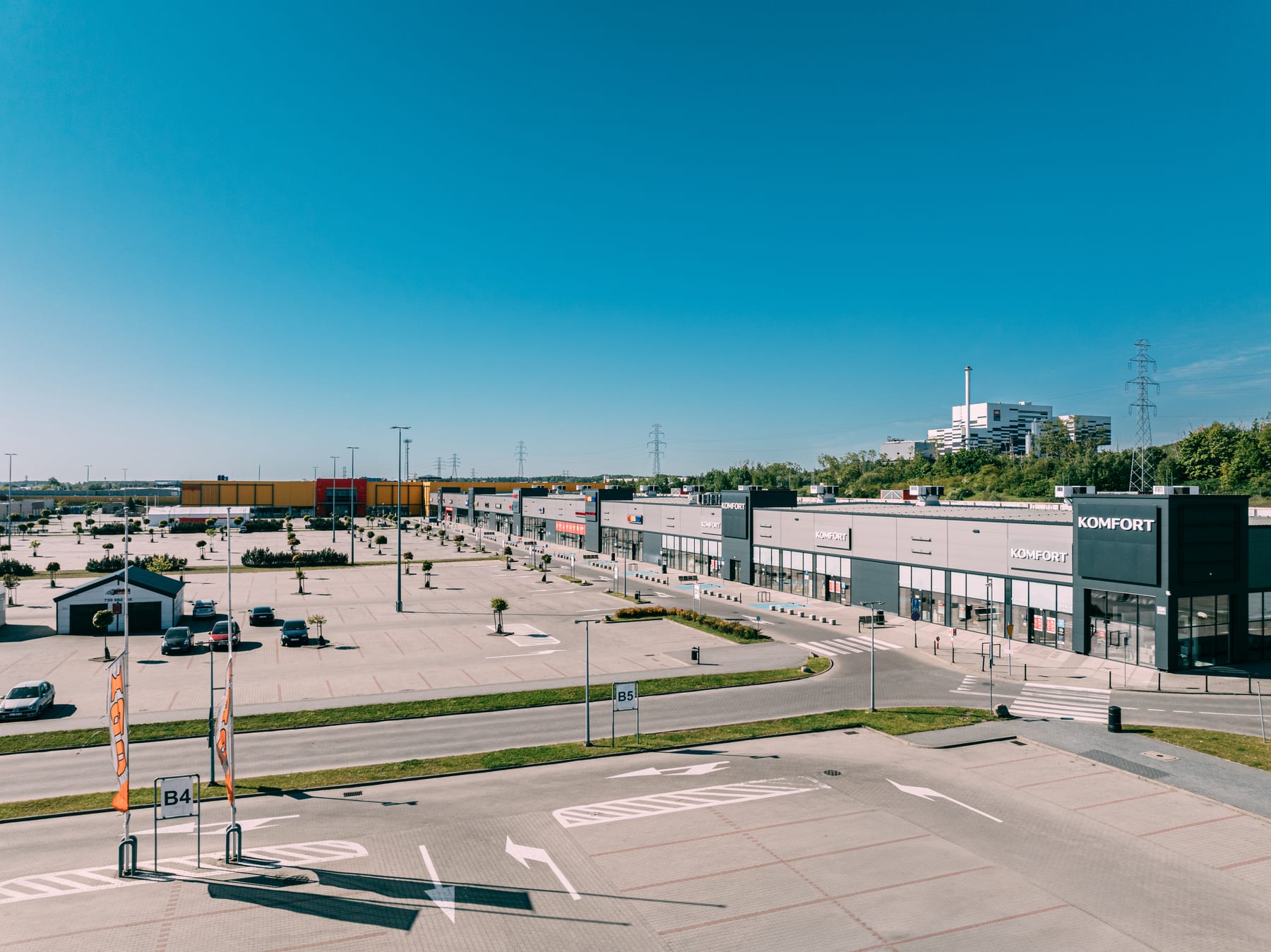 Galeria handlowa — zdjęcie 3